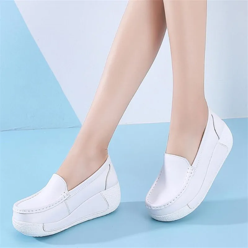 Girls' Shoes New Women's Genuine Leather Sneakers Platform Shoes Wedges White Lady Casual Shoes Comfortable Mother Shoes