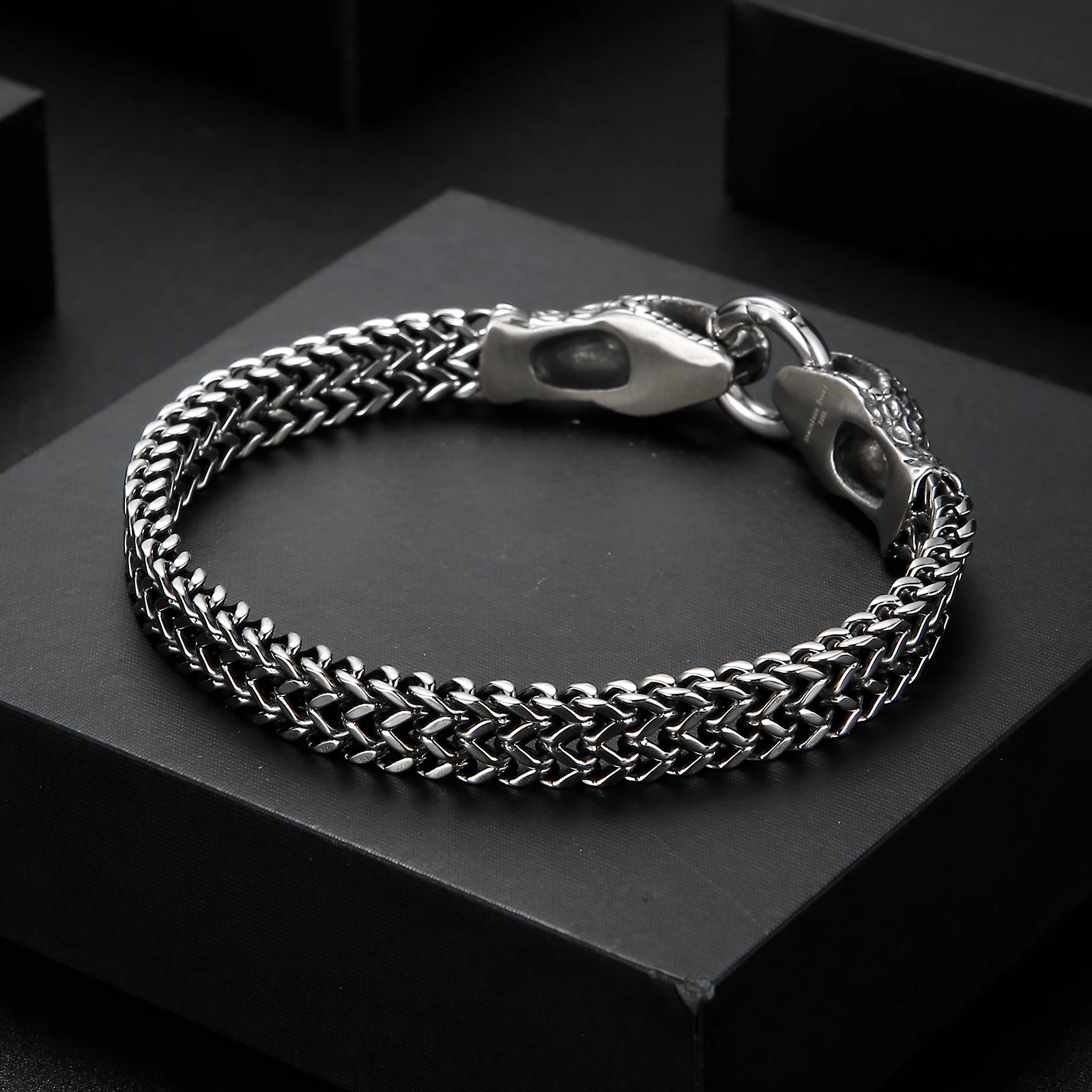 Punk Goth Snake Bracelets for Men Exaggerated Vintage Silver Color Charm Bangle Hip Hop Party Jewelry Mujer Bijoux Gifts