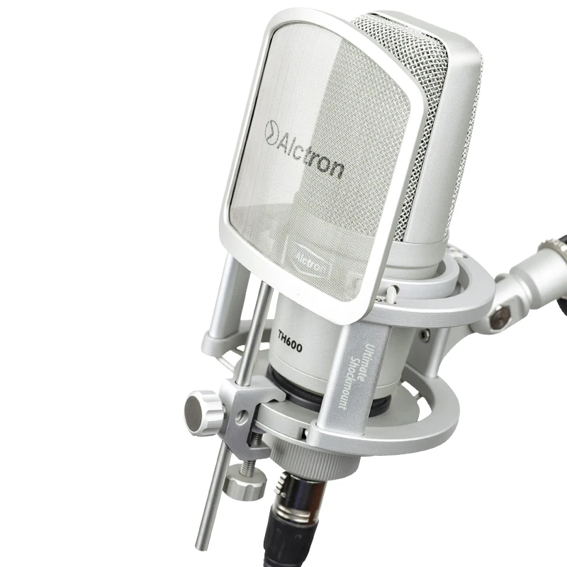 Micrófono condensador Alctron TH600 usado en estudio, viene con filtro pop y soporte antigolpes, grabación vocal, puesta en escena, etc.