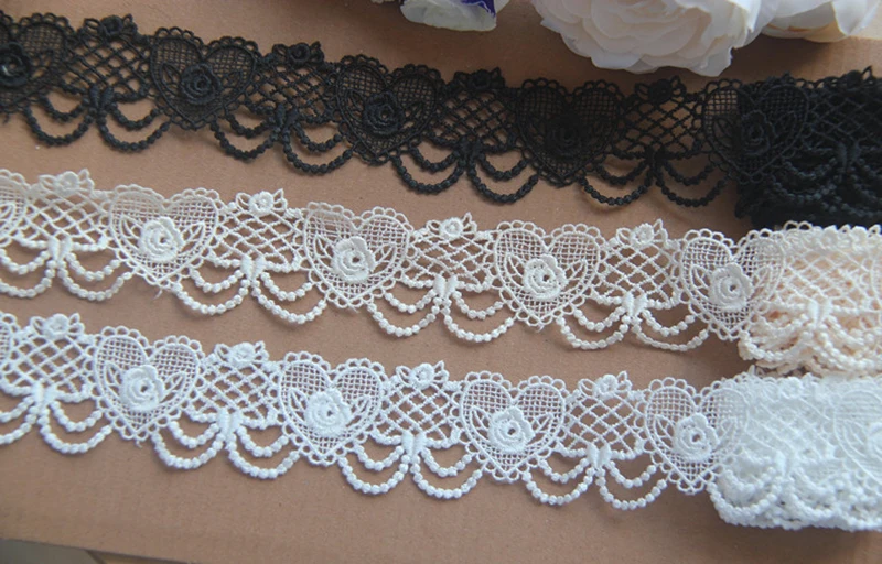 10Yds White Black Hearts Fabric Ribbon Water Soluble Embroidery Rose Flowers Trimming Home Curtains Clothing Sewing Decor