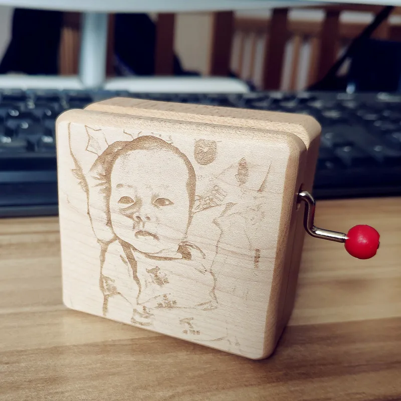 Angelagifts-Customized Wood Music Box, Hand Crank, Baby Photo, Engraved, Special Gift, Birthday, Christmas, Free Shipping