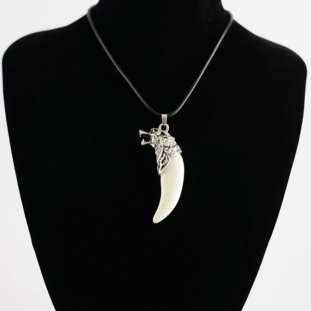 Brave Men's Punk Fashion Wolf Gog Teeth Spike Pendant Necklace Classic Fang Tooth Amulet Lucky Jewelry Unisex