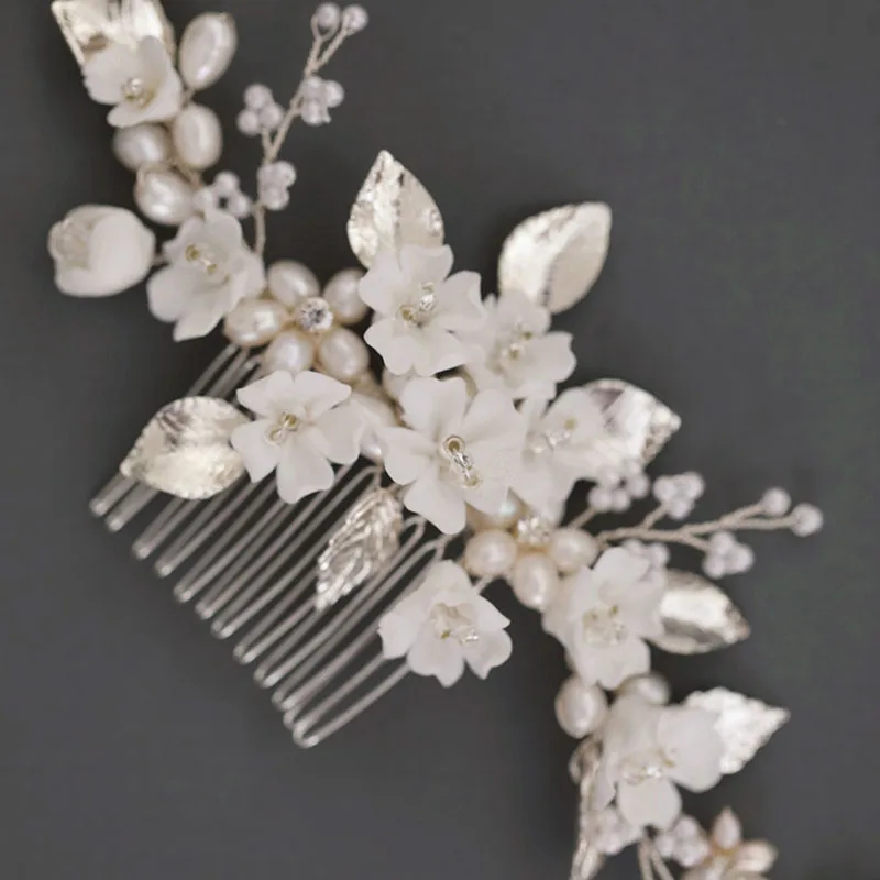 SLBRIDAL Handmade Freshwater Pearls Ceram Flower Opal Crystal Alloy Leaf Bridal Hair Comb Wedding Hair Accessoies Women Jewelry