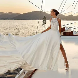 Beach Satin Wedding Dresses Halter Neck Lace Appliques Sexy Slit Elegant Wedding Bridal Gowns Plus Size Customized