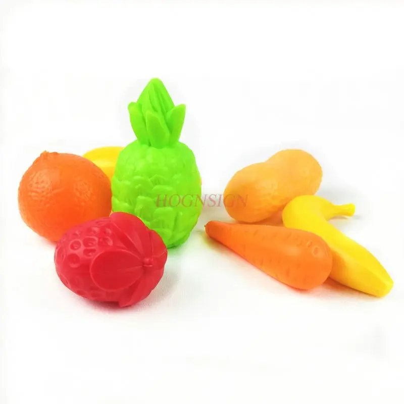 7pcs Simulation Food Play Toys House For Children Strawberry Pineapple Banana Strawberry Carrot Kindergarten Teaching Aids 2021