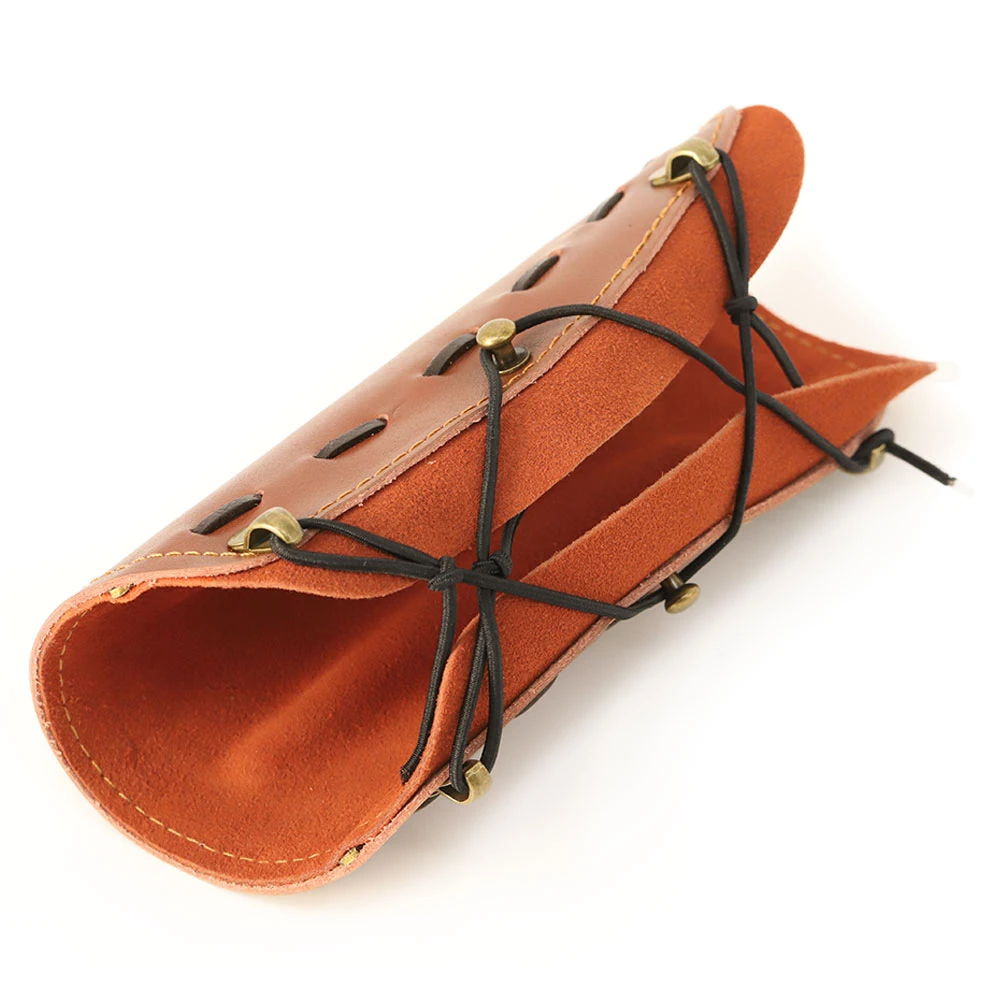 

Cowhide archery Arm Guard Protection Genuine Leather Adjustable Arm protection Bow Accessory Protection Safe Strap Armband