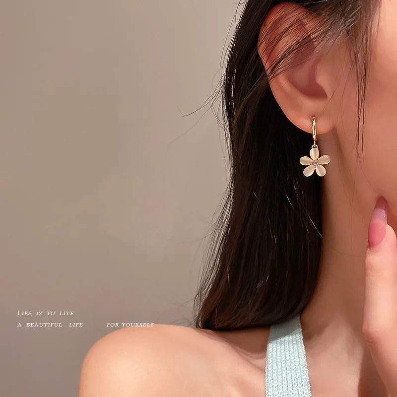 Chic Opal Flower Earrings For Women Small Sweet Girls Dating Jewelry Daily 925 Needle Lovely Jewelry