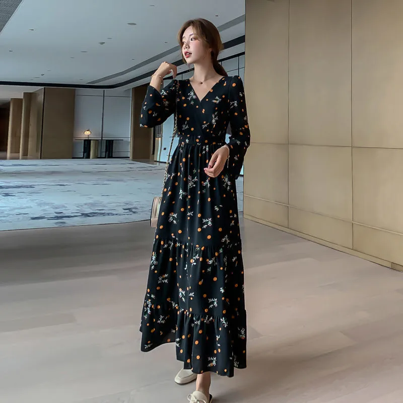 Women Dress Autumn Summer V-Neck Long Sleeve Floral Dress Black Vintage Long Dress Beach vestido de mujer