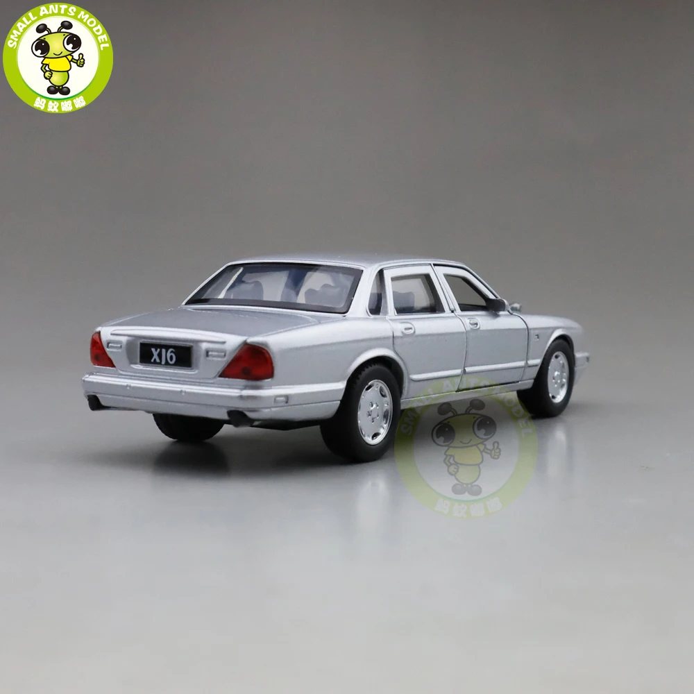 1/36 JKM XJ6 XJ-6 Diecast Model CAR Toys for kids Pull Back Boys Girls gifts