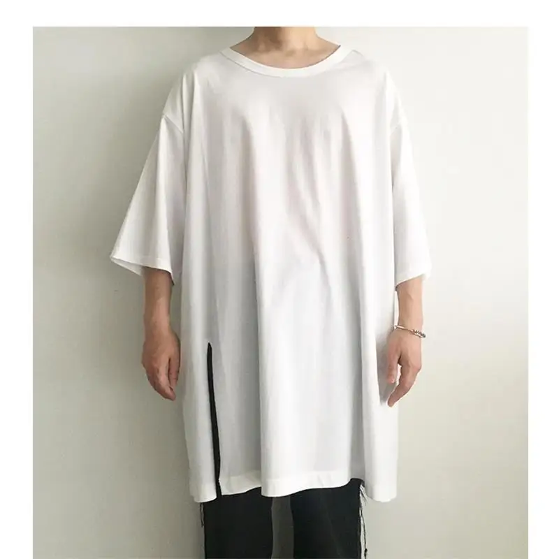 Men's new singer trend niche design five-point sleeve long low collar big T-shirt with short sleeves for both men and women