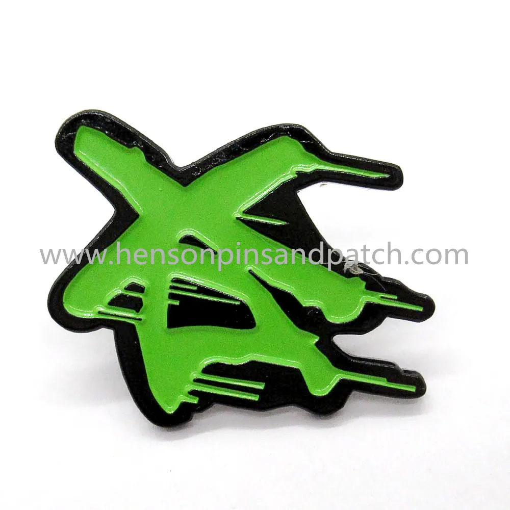 

Customized metal soft green enamel cartoon pin badge