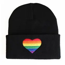 Gorro de punto con bordado de corazón de arcoíris, gorro de orgullo de invierno y otoño