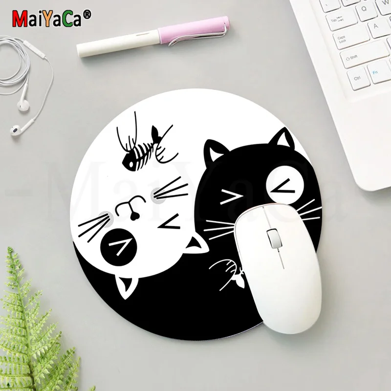 Maiyaca cute Yin Yang cat black and white Customized laptop Gaming round mouse pad gaming Mousepad Rug For PC Laptop Notebook