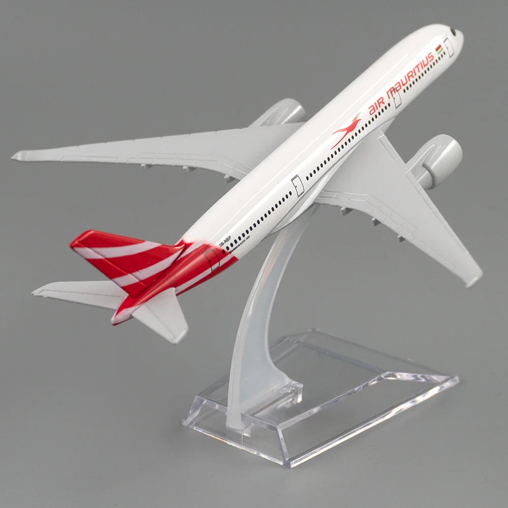 1/400 Airbus A350 Air Mauritius Miniature Aircraft Model 16cm Alloy Airplane Toy Children Kids Gift for Collection Decoration