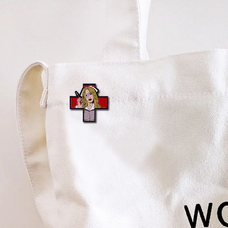 قتل بيل Vol. 1 Elle سائق ممرضة الزي التلبيب دبوس Tarantino عبادة الفيلم المشجعين مجموعة رائعة #6