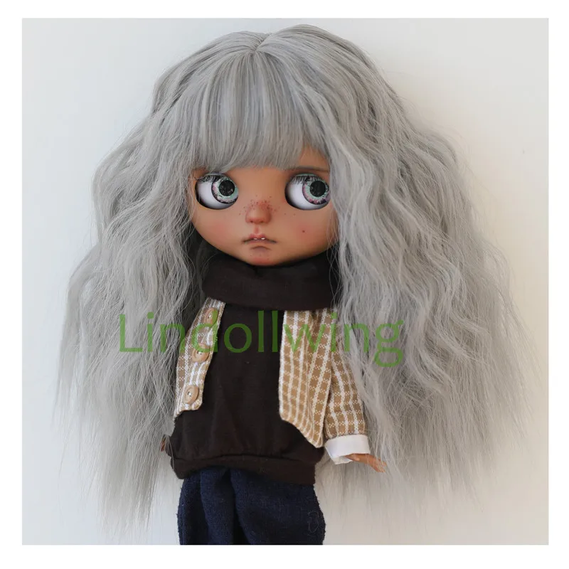 9-10 inch Blyth Wig Long Silver Curly Hair