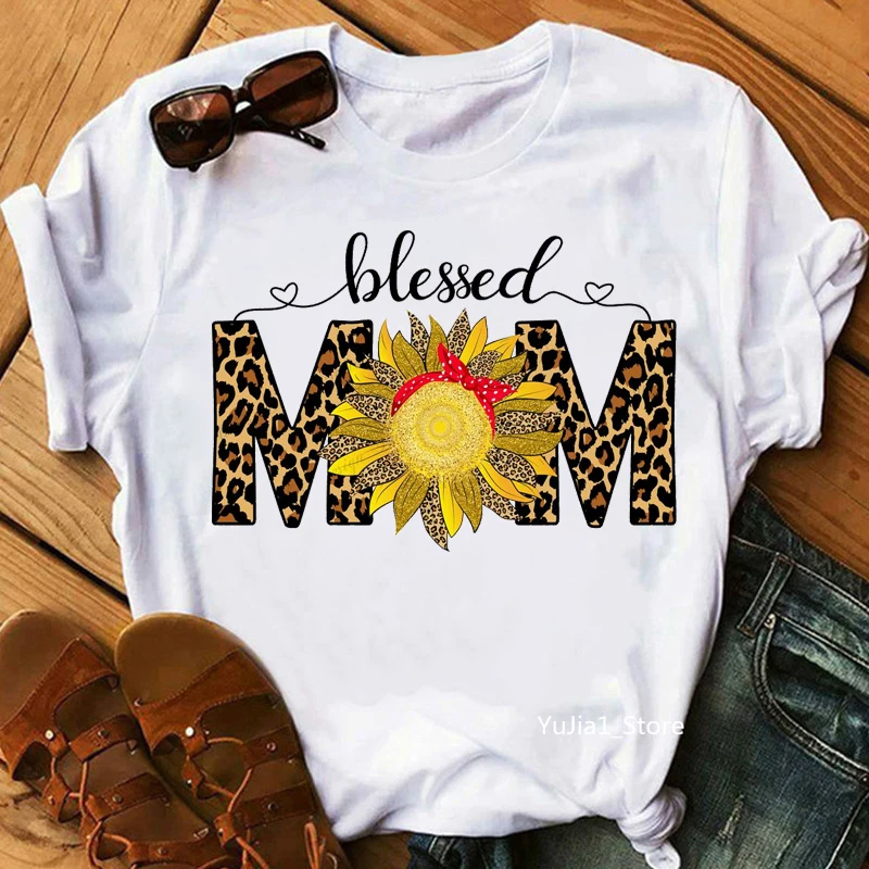 

Leopard Awesome Mom Graphic Print T-Shirt Women'S Clothing Super Mom Lips Tshirt Femme Summer Fashion T Shirt Female Streetwear