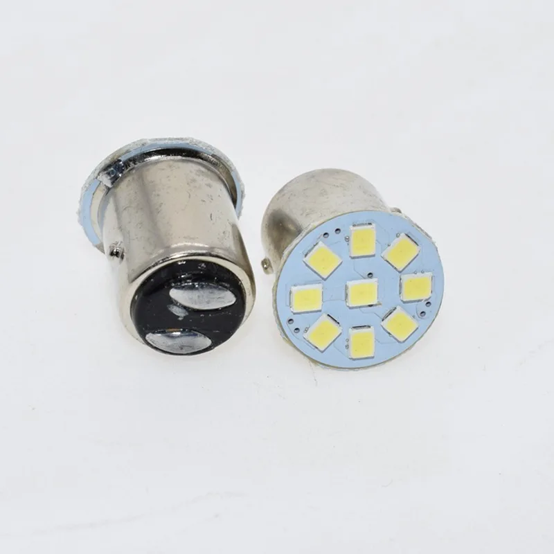 Vendite dirette del produttore di 24 V Led 2835 9SMD lampada di retromarcia indicatori di direzione 24 V lampadina per camion accessori per auto