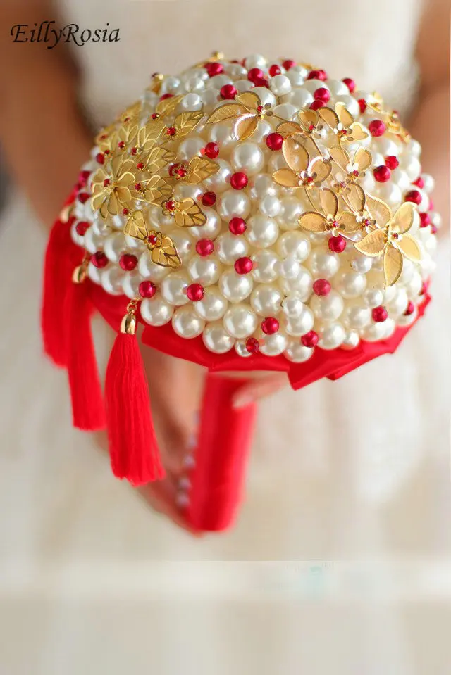 White Full Pearls Bridal Bouquet Gold Jewelry Red Tessel Chinese Style Classic Bridesmaid Wedding Bouquet Handmade Gorgeous