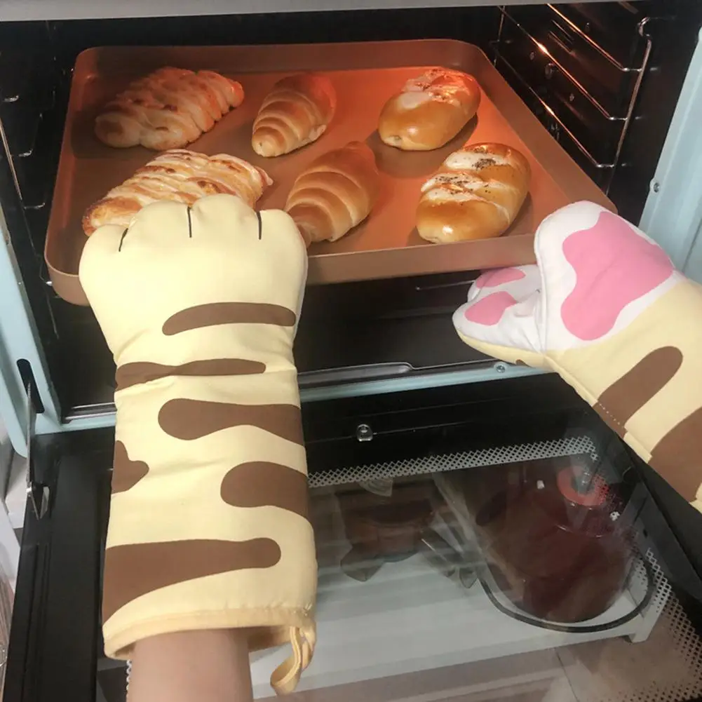 1pcs 3D Cartoon Cat Paws Oven Mitts Long Cotton Baking Insulation Gloves Microwave Heat Resistant Non-slip Kitchen Gloves Tool