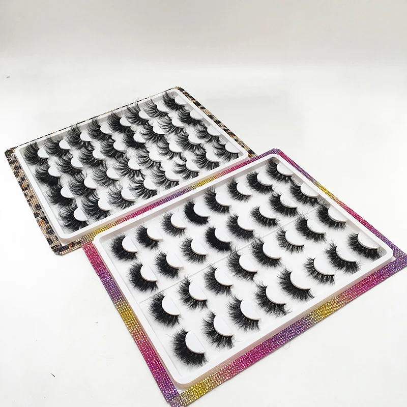 Wholesale Cruelty Free Natural 25mm 27mm 30mm Mink Eyelashes 16pairs Lash Book Diamond 3D Lashes Package In White Tray