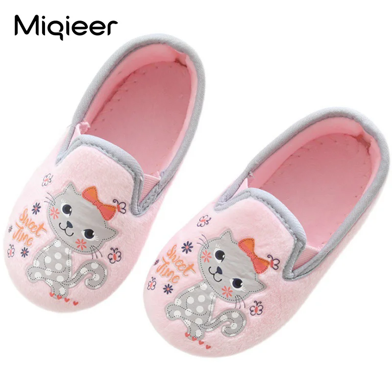 Autumn Winter Sweet Girls Boys Home Slippers Anti Skid Children Kids Cute Cat Indoor Floor Soft Shoes Flat Footwear Zapatos Nina