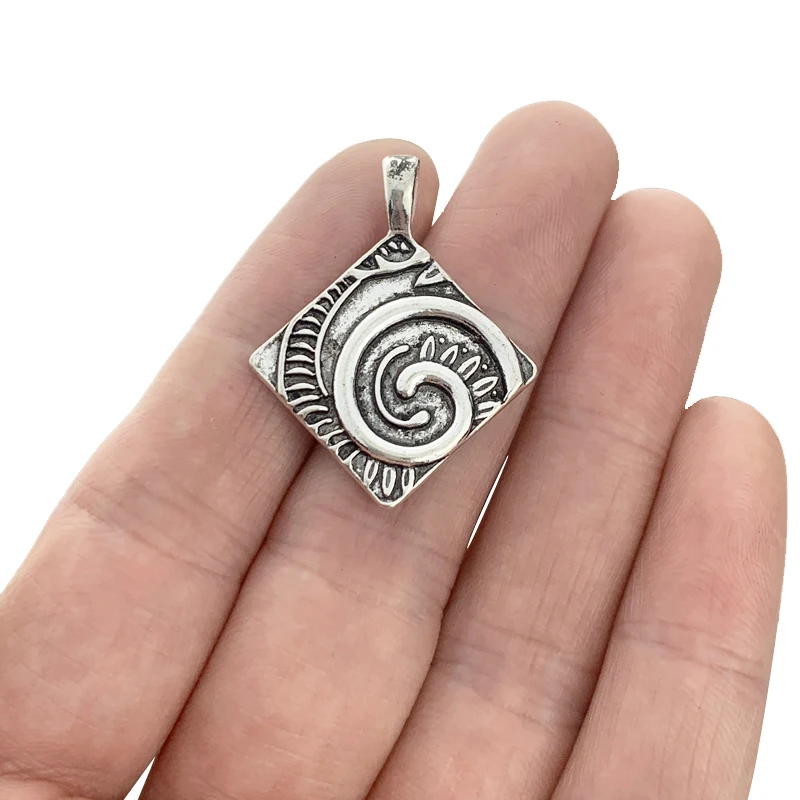 

20 x Antique Silver Color Swirl Spiral Quadrate Charms Pendants for Necklace Bracelet Earrings Jewellery Making Findings 26x33mm