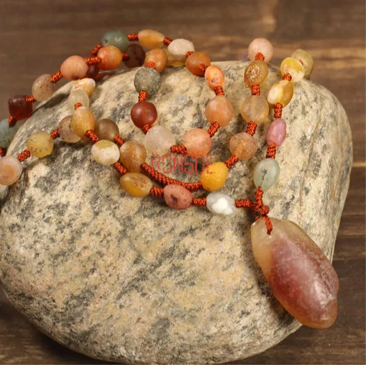 Wholesale Natural desert gobi stone agate stone necklace raisin color ethnic wind round bead sweater chain