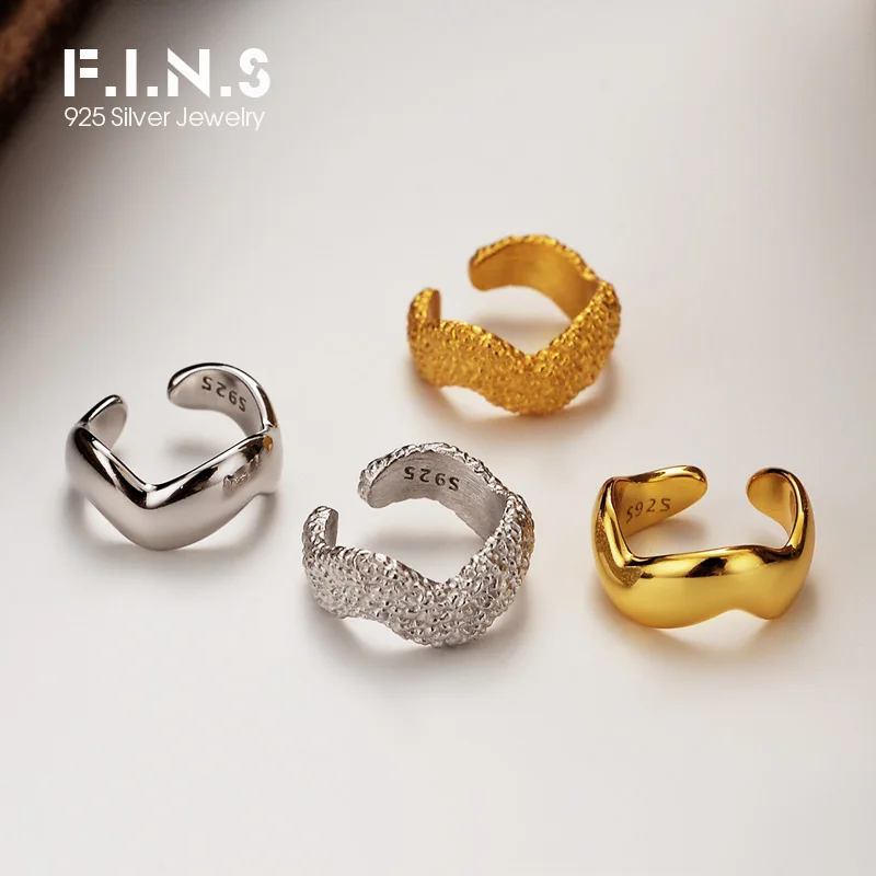 

F.I.N.S 1PC Korean Minimalist S925 Sterling Silver Glossy Wave Ear Clip Female INS Fashion Brushed Texture Ear Bone Cuff Jewelry