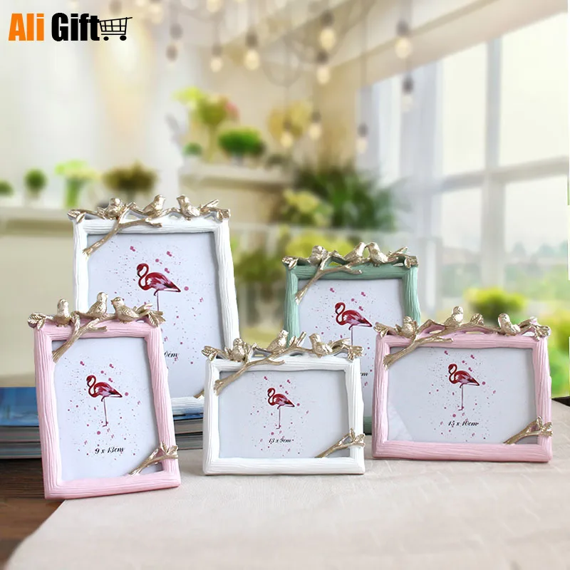 High-end rural Style Home Decoration 5 inch 6 inch 7 inch 8 inch Wood Grain Creative Resin Photo Frame Art Set Three Birds