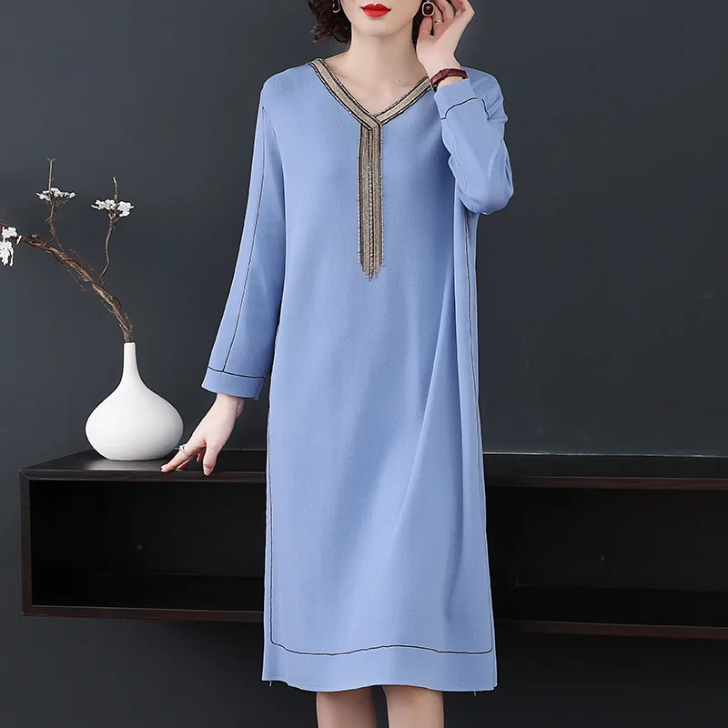 2023 spring new style woolen dress women's chain inlaid long sleeve solid color knitting dress