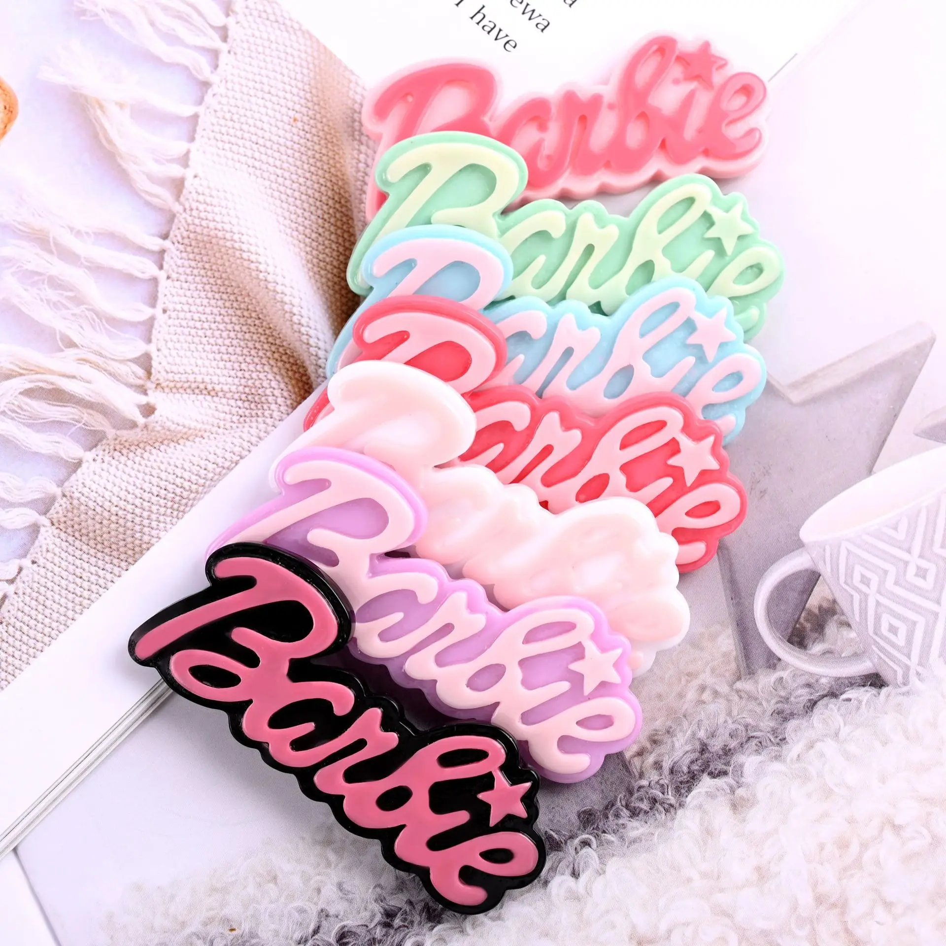 

10pcs Hot Sell Letter Resin Ornament DIY Art Craft Supplies Phone Shell Patch Arts Decor Girl Hair Accessories Handmade Material