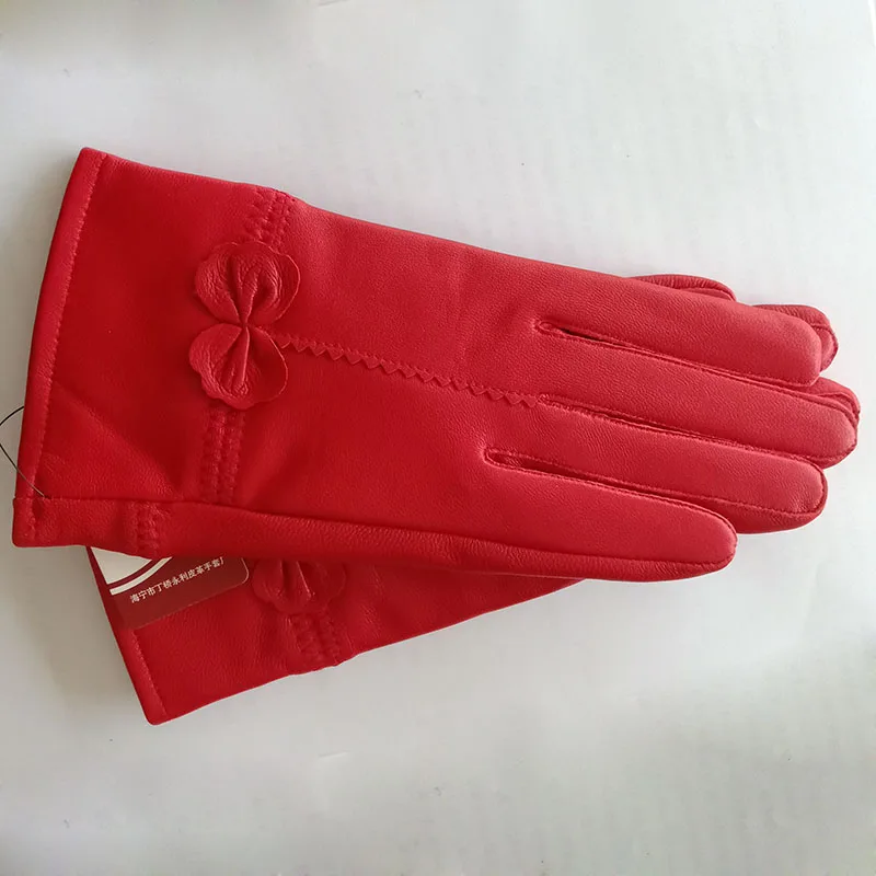 Guantes de piel auténtica para mujer, manoplas cálidas de cuero de oveja Real, guantes forrados de lana de lujo a la moda para conducir