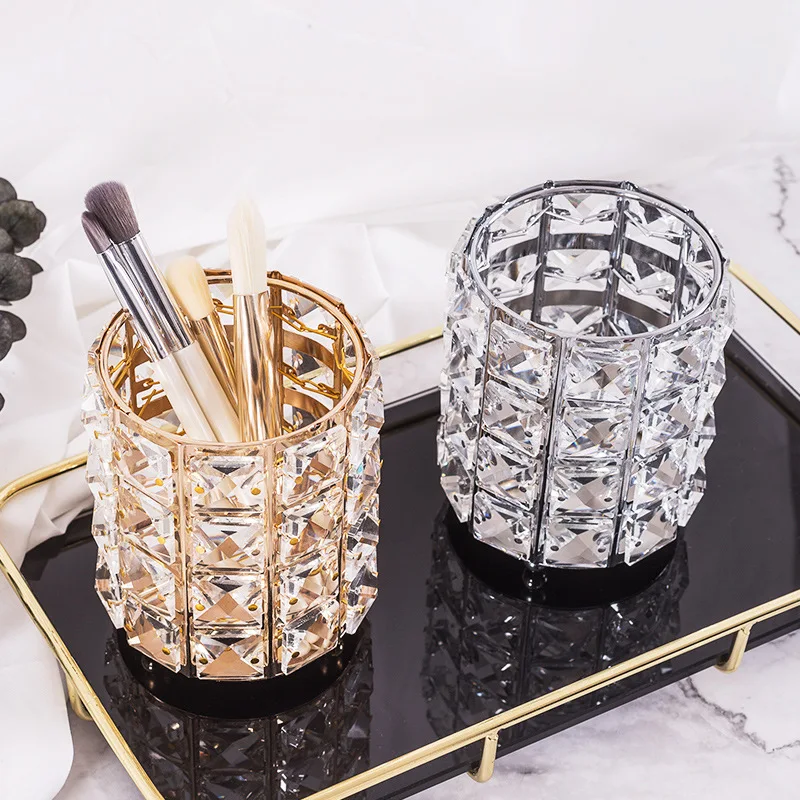 Fashion Women Makeup Brush Bucket Crystal Makeup Brush Organizer Storage Bucket Eyebrow Pencil Pen Cup Tools Container