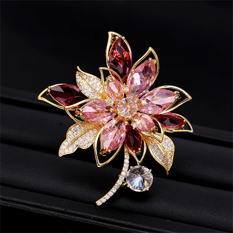 Hot Beautiful Pink Crystal Zircons Flowers Brooches Pins Dress Sash Pin Bridal Wedding Bouquet Brooch Jewelry Gift Broches Mujer