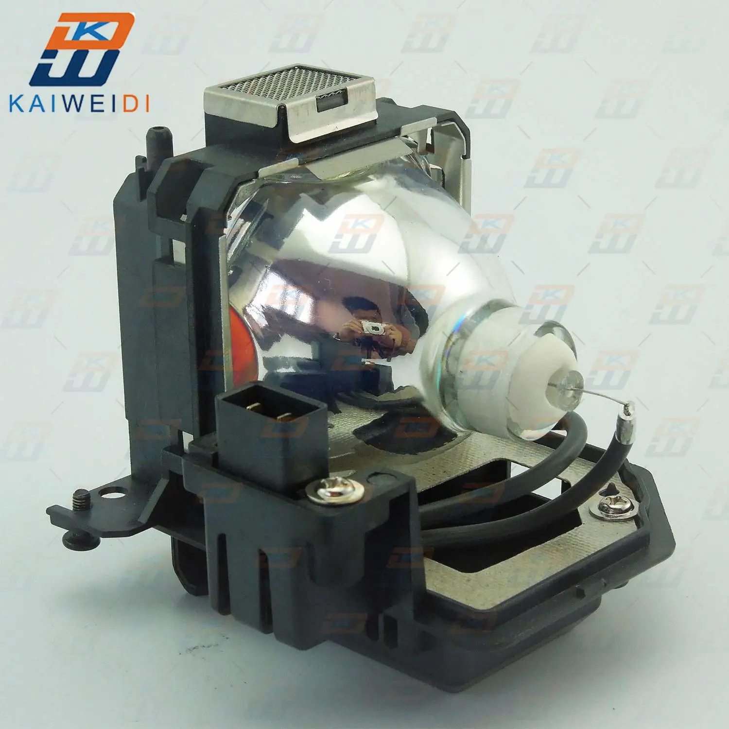 POA-LMP114 LMP114โมดูลอะไหล่ POA-LMP135สำหรับ PLV-Z2000ซันโย PLV-Z700 PLV-Z3000 PLV-Z4000โปรเจคเตอร์ PLV-Z800