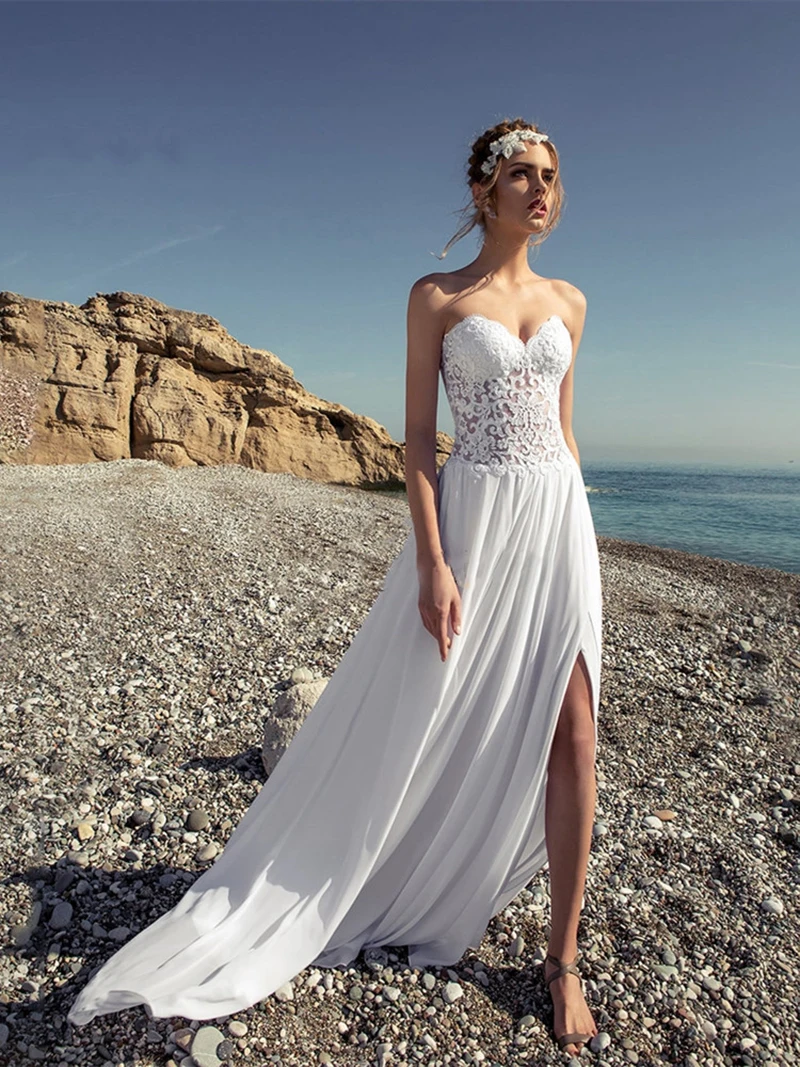 Latest Summer Boho Wedding Dresses Beach Lace  Gowns Sweetheart Side Split Bridal  Sleeveless 2021 Sweep Train