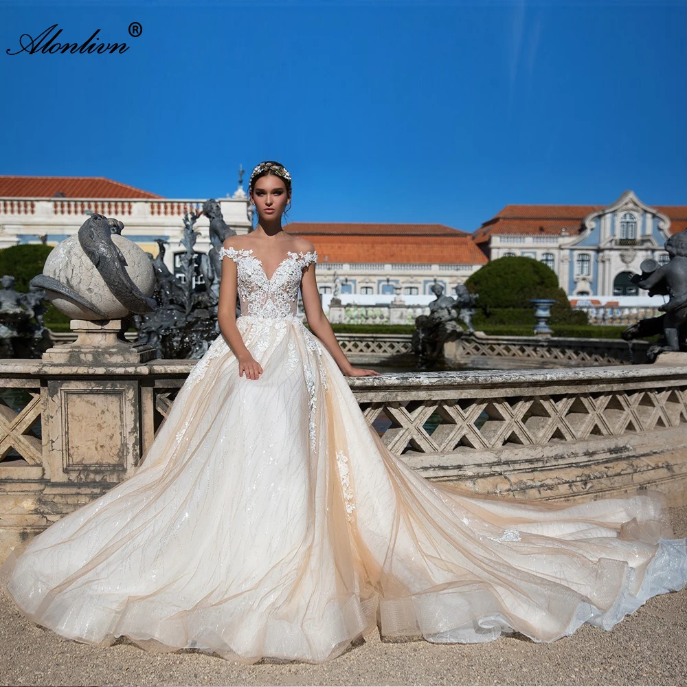 Alonlivn Shiny Voile Ball Gown Wedding Dress Illusion Sweetheart Chapel Train Bridal Gowns Customize Order