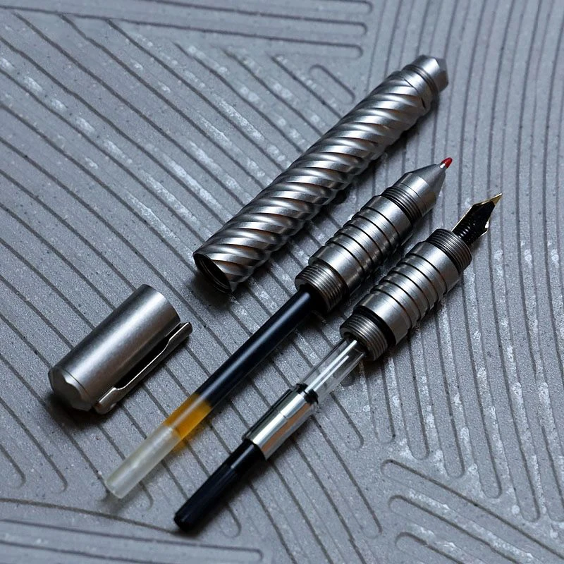 Titanium Alloy Fountain Pen Gel Pen 2 in 1 Interchangeable Multifunctional Tactical Pen Self-defense