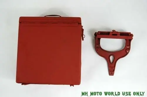 

CJ750-Metal toolbox with later model mount (single) (RAW) BMW R71/M72