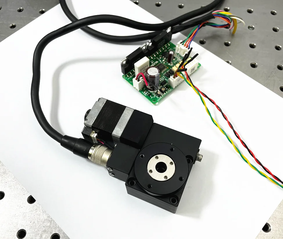 High-precision electric rotating table Mini 360° R-axis Hollow stepper motor 40mm table 85% new