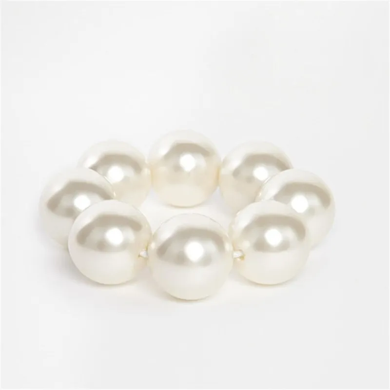 Big Size 20Mm 25Mm 30Mm Pearl Fresh Water Beads 2 Holes Sew On Clothing Bags Loose Bridal Hand Bouquet Shoes Headwear Decoration