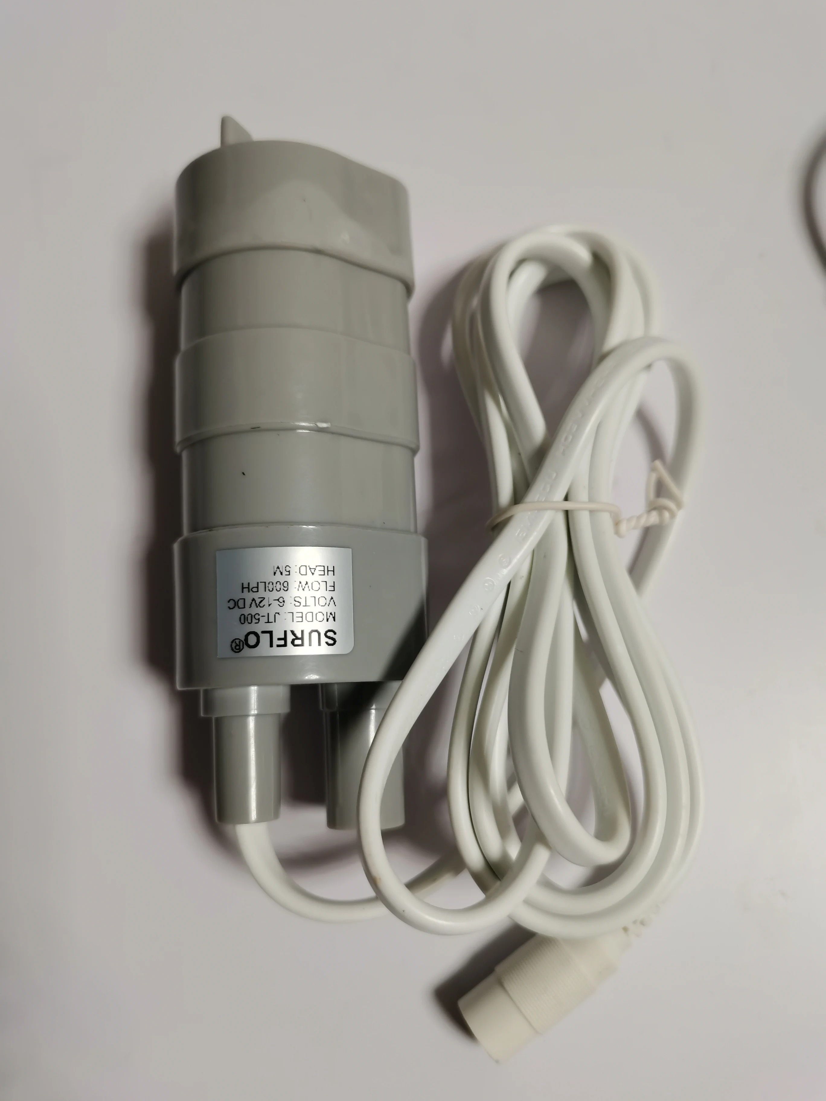 

JT-550 Погружной насос 12 В постоянного тока Водяной насос 600LPH Головка 5 м Умный насос для смыва унитаза Насос для автофургона Насос для унитаза Диспенсер для бутилированной воды