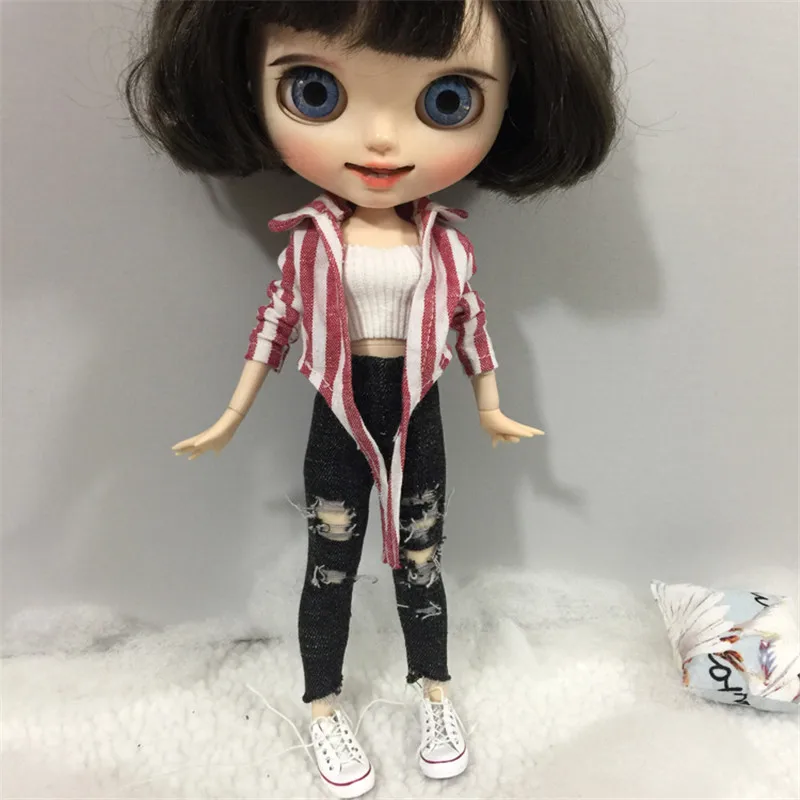 Blythes doll dress fits with a stylish 1/6 red striped shirt white chest wrap and 3 pieces of black regular torn trousers