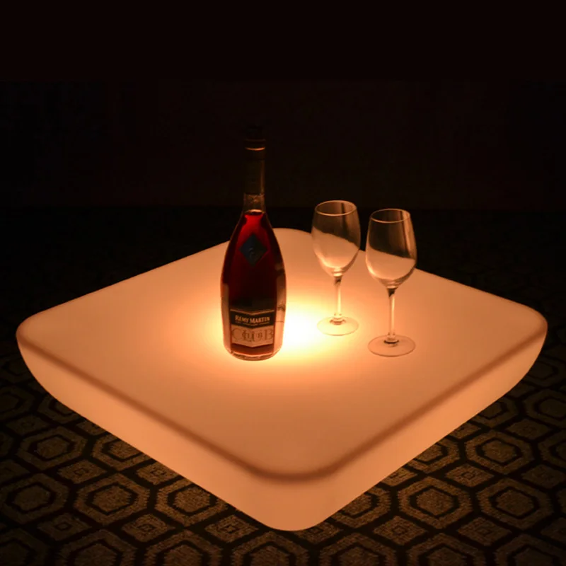 Mesa de Bar LED resistente al agua, mueble de centro cuadrado brillante para boda, SK-LF28U (L61 x W61 x H24cm), envío gratis, 2 unids/lote