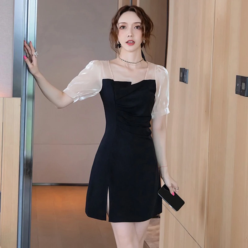 

2024 сексуальное черное пляжное мини-платье с коротким рукавом, летнее повседневное элегантное облегающее женское платье, корейский винтажный сарафан в стиле Хепберн