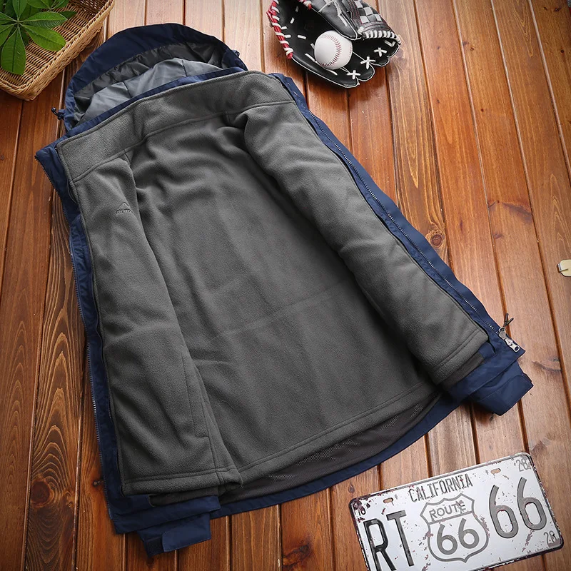 Men's and women's autumn and winter waterproof windproof breathable outdoor leisure sports men's mountaineering clothing