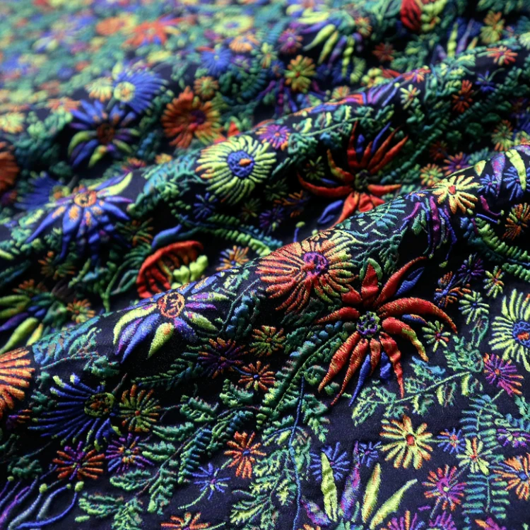 Elegant three-dimensional colorful chrysanthemum yarn-dyed jacquard fabric sewing fabric factory shop is not out of stock