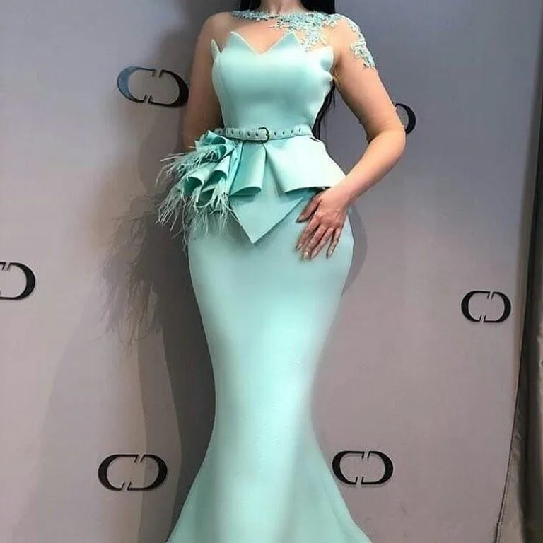 

Turquoise Prom Dresses Mermaid Scoop Appliques Feather Dubai Saudi Arabic Long Robe De Soiree Prom Gown Evening Dresses