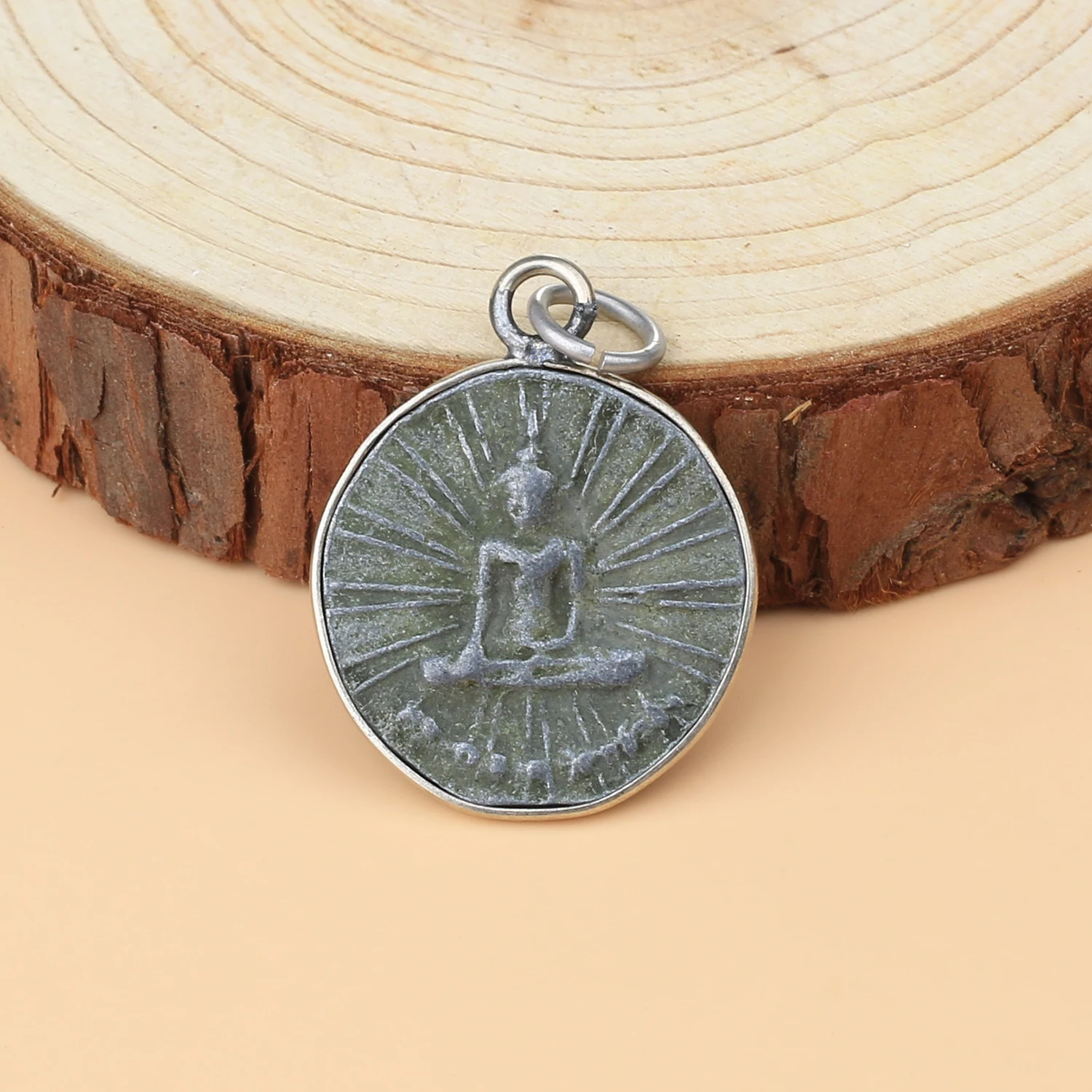 KELITCH Charm Hand Carved Buddha Pendant for Necklaces Accessories ID-Creative Jewelry Amulet Pendulous Dropshipping Wholesale